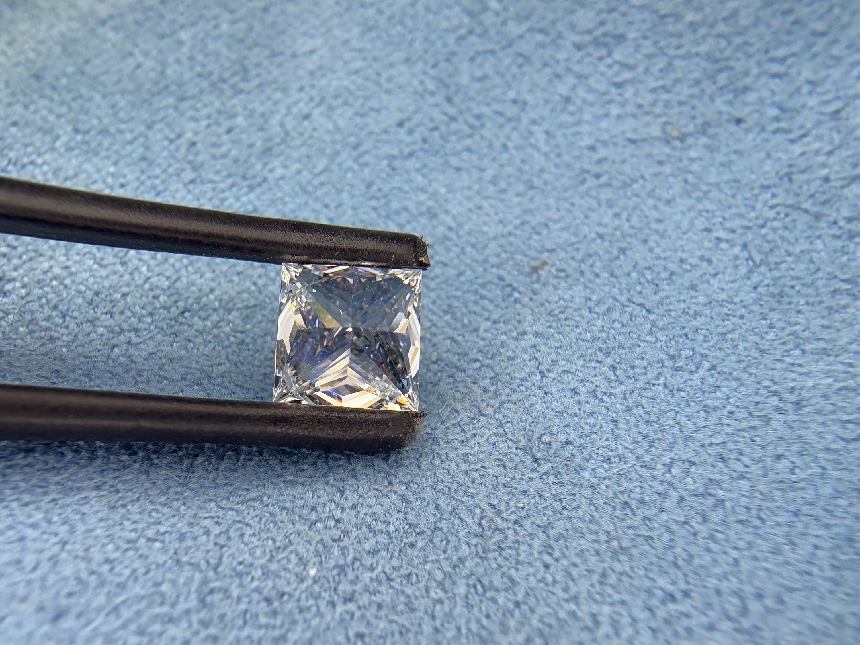 Princess Cut Lab Diamond | 0.50ct - 2ct | Certified on Request | Square Diamond for For Engagement Ring, Pendant, Earrings