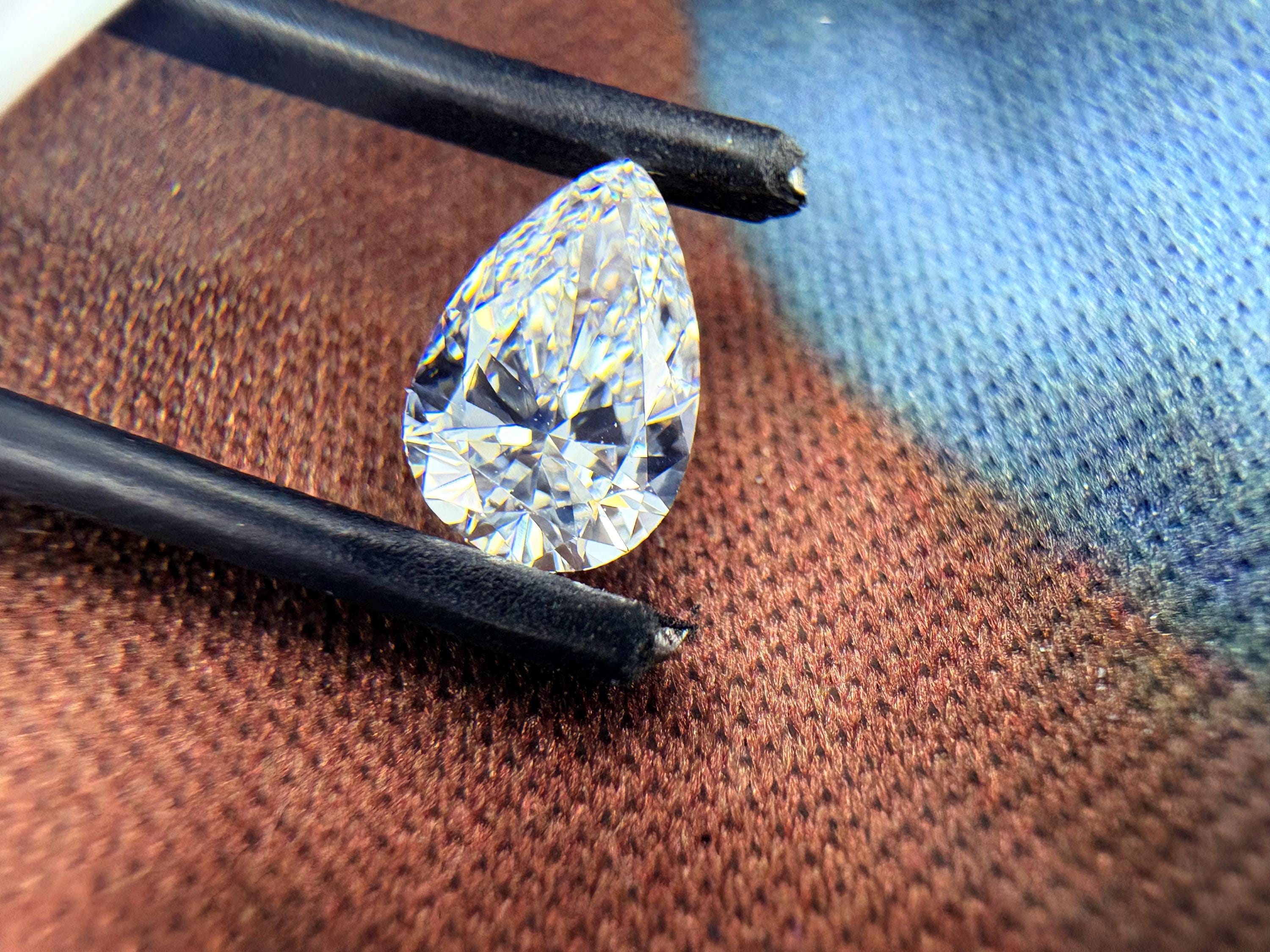 Pear Shape Lab Grown Diamond | 0.50ct – 2ct | Teardrop Cut | IGI Certified on Request | Custom Jewelry Option | Ethical & Conflict-Free